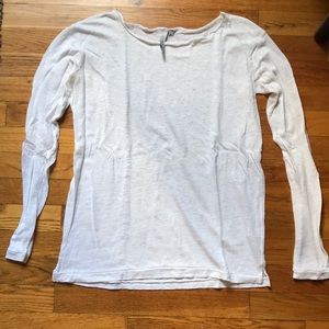 Michael stars white light weight long sleeve